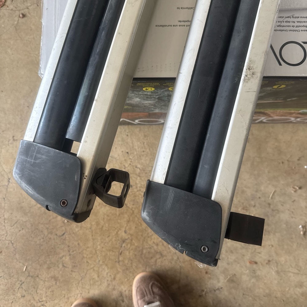 Thule Roof Rack Crossbars